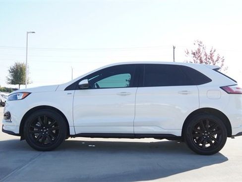 Used 2023 Ford Edge ST-Line image 6