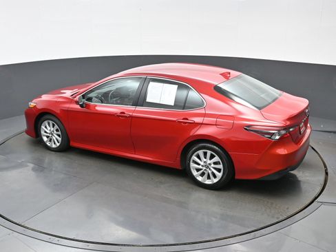 Used 2023 Toyota Camry LE FWD image 35