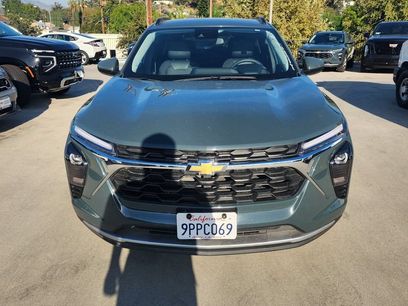 Used 2025 Chevrolet Trax LT