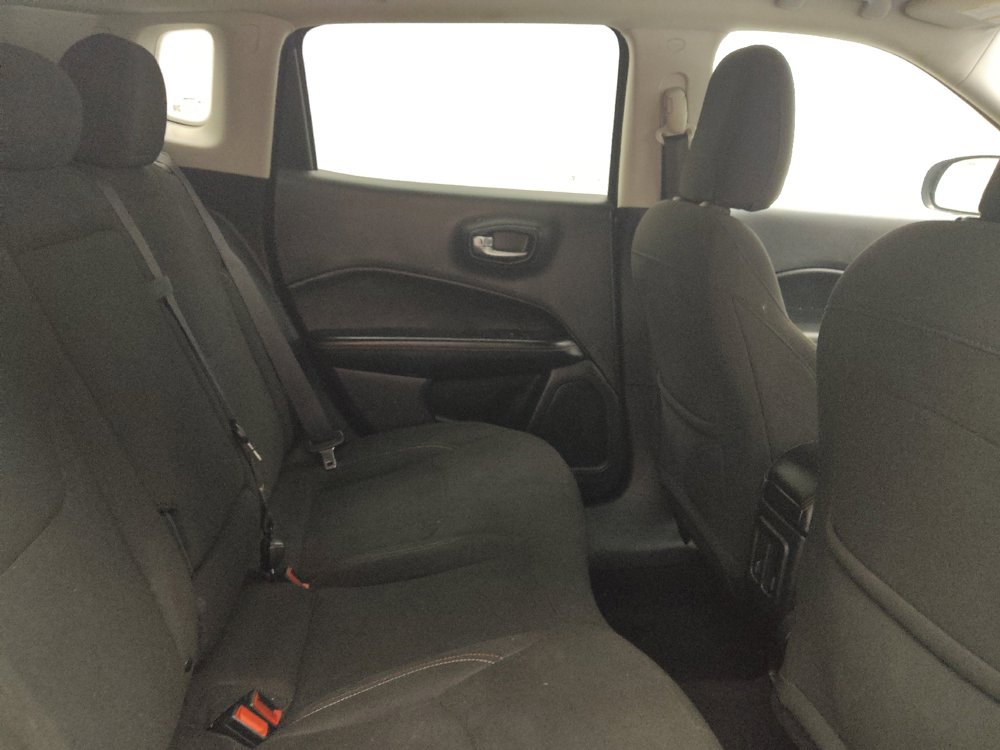 Used 2021 Jeep Compass Sport FWD image 19