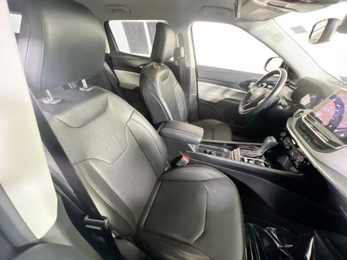 Used 2022 Jeep Compass Limited image 25