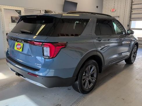 New 2026 Ford Explorer Active AWD/4WD image 5