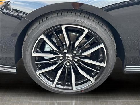 Used 2026 Honda Accord Touring image 19