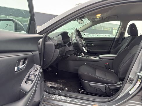 Certified 2024 Nissan Sentra SV w/ All-Weather Package image 11