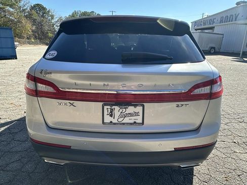 Used 2017 Lincoln MKX Select w/ Select Plus Package image 6