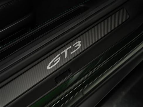Used 2026 Porsche 911 GT3 RWD image 24