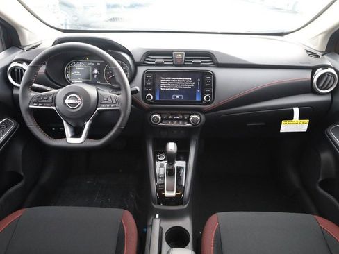 New 2025 Nissan Versa SR w/ Trunk Package image 21