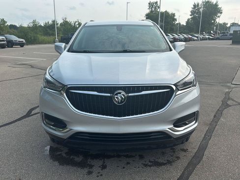 Used 2019 Buick Enclave Essence FWD image 8