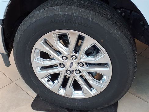 Certified 2025 Ford F150 Lariat w/ Equipment Group 501A Mid image 7