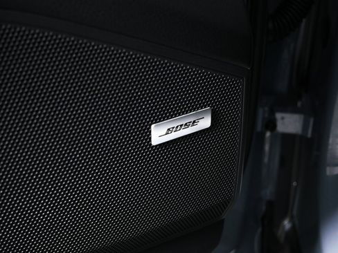 New 2026 Porsche Cayenne S image 7