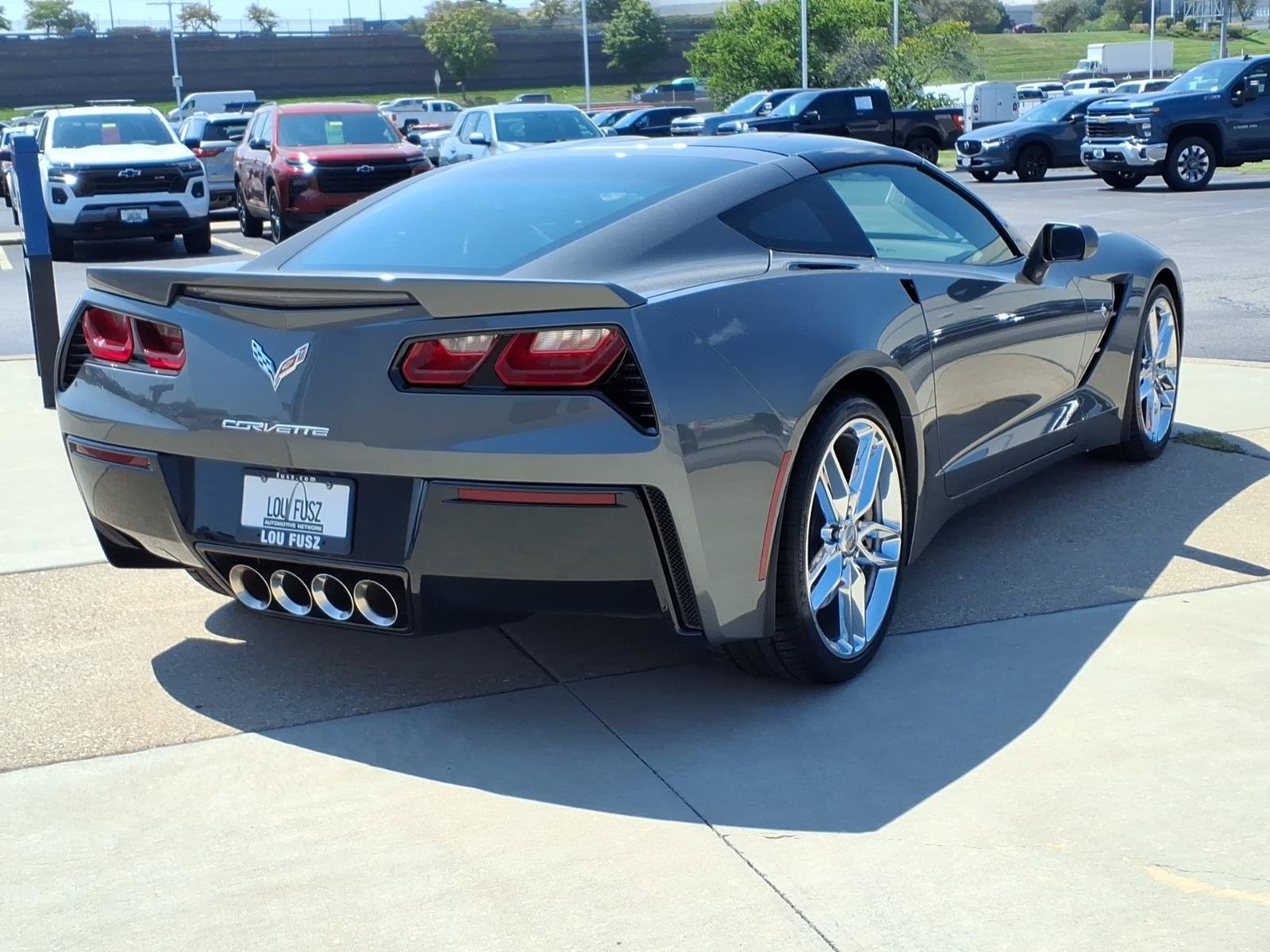 Used 2016 Chevrolet Corvette Stingray Coupe w/ 2LT Preferred Equipment Group RWD image 26
