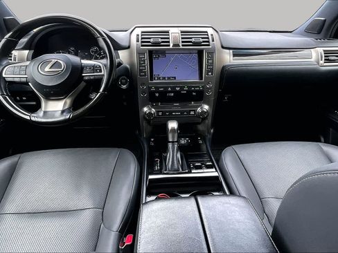 Used 2020 Lexus GX 460 Premium w/ Premium Package AWD/4WD image 16