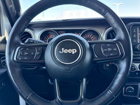 Used 2020 Jeep Wrangler Unlimited Sport w/ Cold Weather Group AWD/4WD image 17