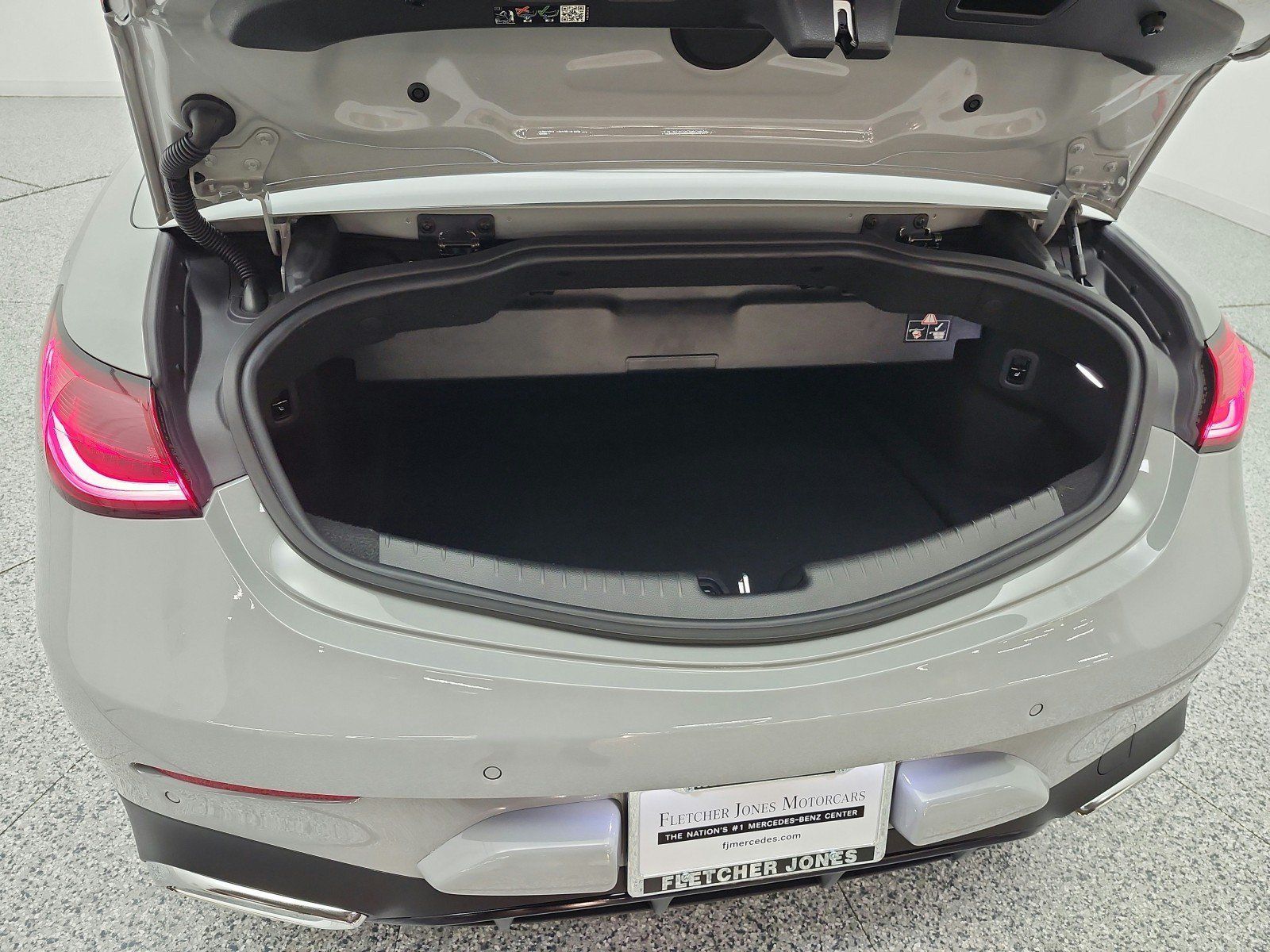 Certified 2024 Mercedes-Benz CLE 450 4MATIC Cabriolet image 20