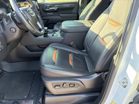 Used 2024 GMC Sierra 1500 AT4 w/ Technology Package image 25