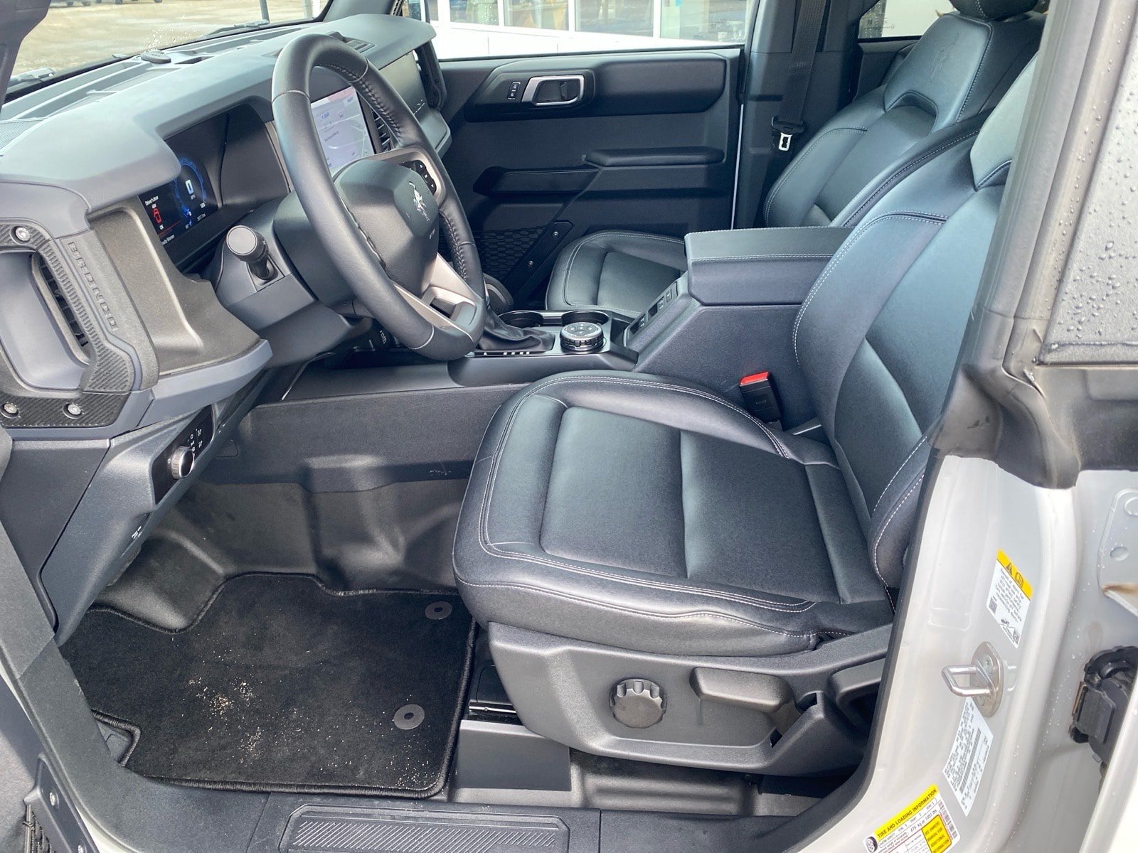 Used 2026 Ford Bronco Badlands AWD/4WD image 10