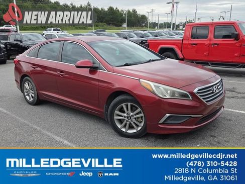 Used 2016 Hyundai Sonata SE FWD image 1