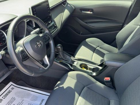 Used 2021 Toyota Corolla SE FWD image 9