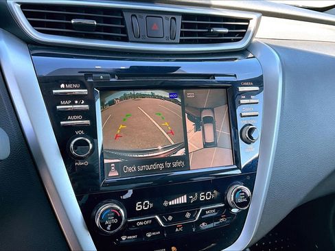 Used 2020 Nissan Murano SL w/ Moonroof Package AWD/4WD image 21
