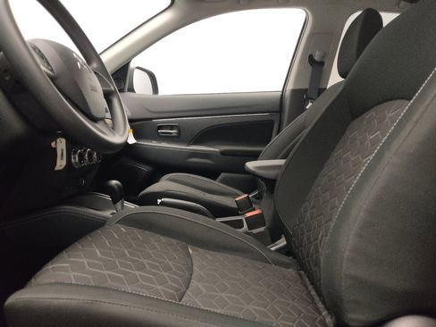 Used 2024 Mitsubishi Outlander Sport AWD image 17