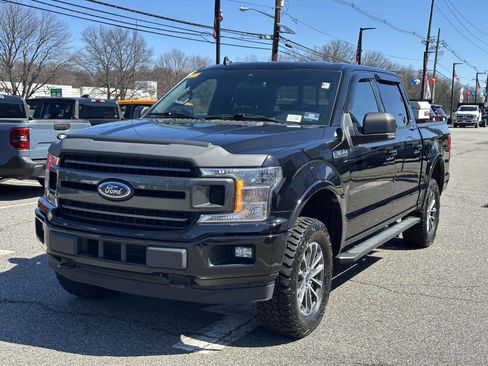 Used 2019 Ford F150 XLT w/ Equipment Group 302A Luxury image 2