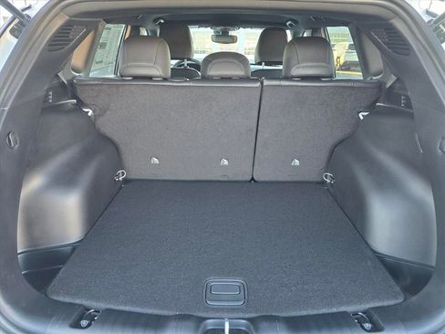 New 2026 Jeep Compass Latitude image 21