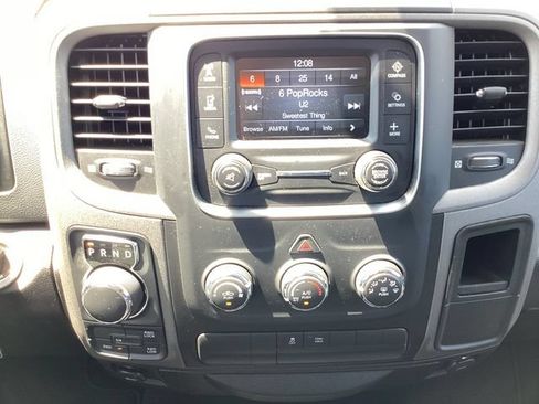 Used 2019 RAM 1500 Express w/ Express Value Package AWD/4WD image 10