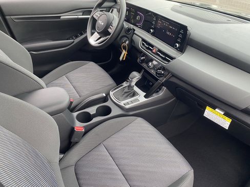New 2026 Kia Seltos LX FWD image 10