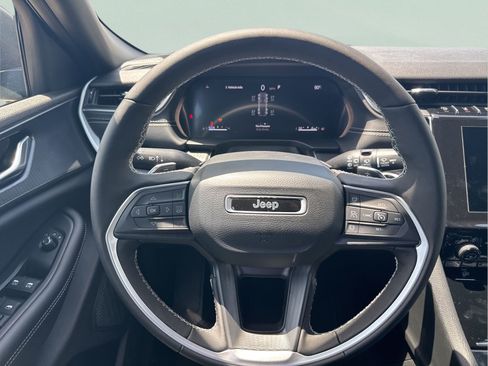 New 2026 Jeep Grand Cherokee Laredo X RWD image 24