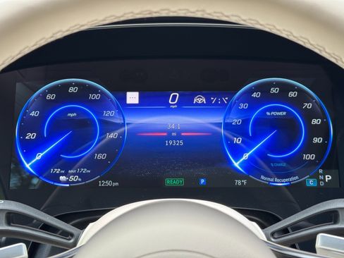 Used 2023 Mercedes-Benz EQS 580 4MATIC Sedan image 20