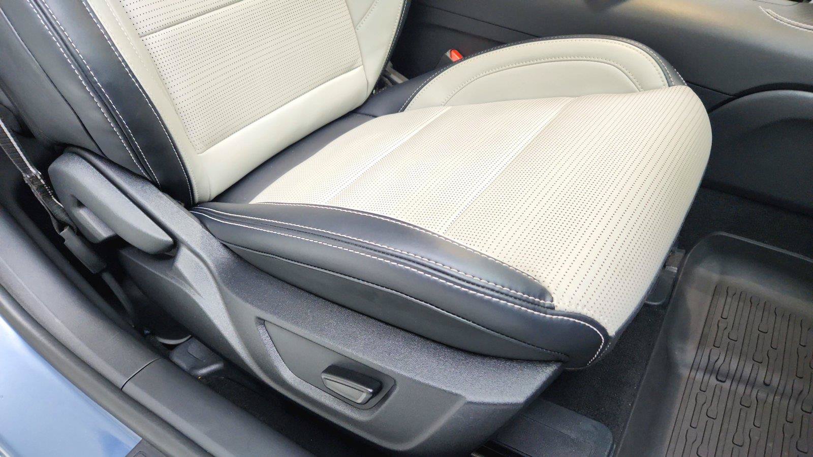Used 2025 Ford Mustang GT Premium RWD image 22