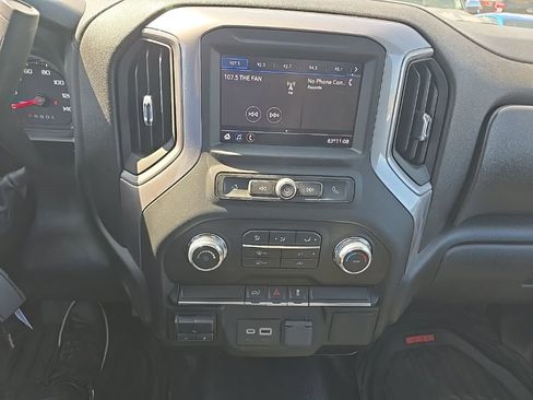 Used 2022 GMC Sierra 3500 Pro w/ Convenience Package AWD/4WD image 18