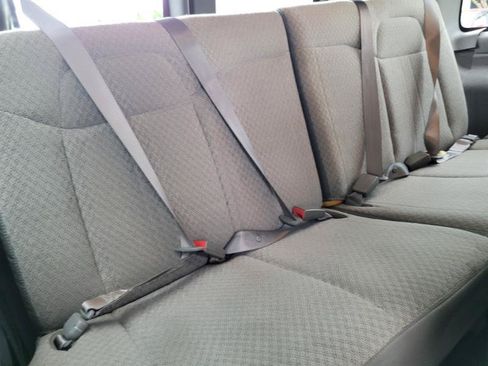 Used 2017 Chevrolet Express 2500 LS RWD image 34