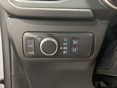 Used 2022 Ford Escape SE w/ Convenience Package image 18