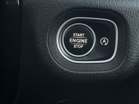 Used 2020 Mercedes-Benz GLE 580 4MATIC image 27