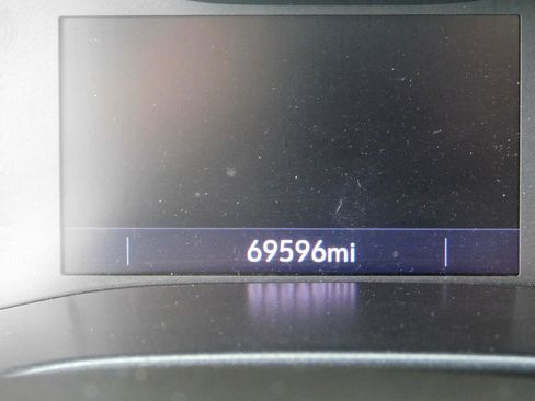 Used 2019 Chevrolet Colorado Z71 w/ Z71 Midnight Edition image 12