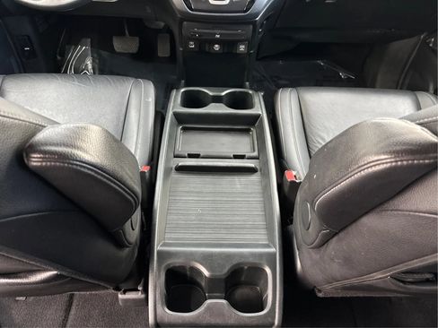 Used 2024 Honda Odyssey Touring image 22