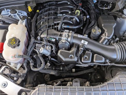 Used 2023 Jeep Grand Cherokee Limited w/ Black Appearance Package image 24