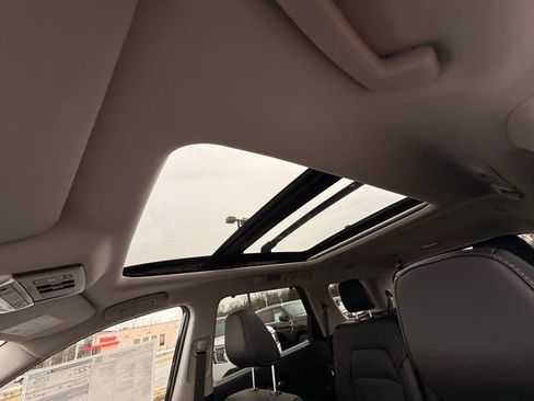 New 2026 Nissan Pathfinder Platinum image 14