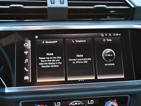 Used 2024 Audi Q3 2.0T Premium image 13