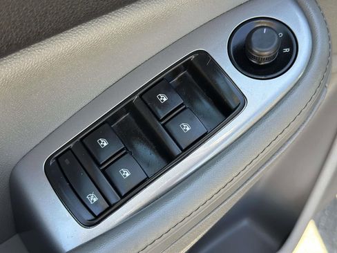 Used 2016 Chevrolet Malibu LS FWD image 21