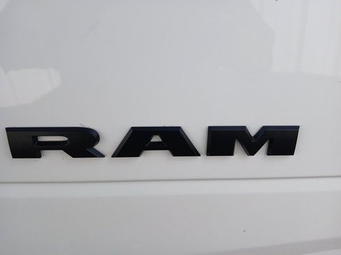 Used 2025 RAM 3500 Limited image 14