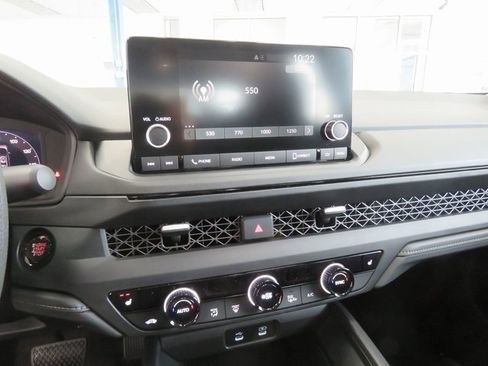 Used 2023 Honda Accord EX image 6