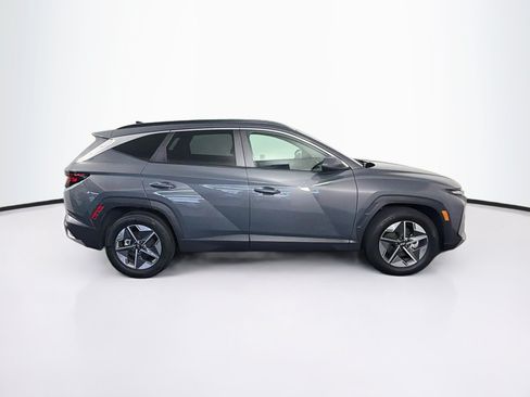Used 2025 Hyundai Tucson SEL FWD image 10