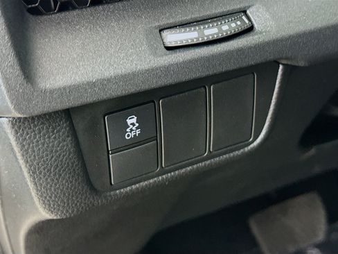 Used 2024 Honda CR-V EX image 9