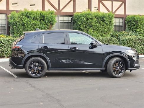 Certified 2024 Honda HR-V Sport image 4