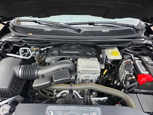 Used 2022 Jeep Wagoneer Series III w/ Premium Group I image 34