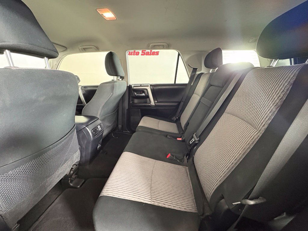 Used 2021 Toyota 4Runner SR5 AWD/4WD image 43