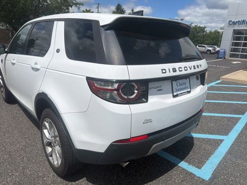 Used 2017 Land Rover Discovery Sport HSE AWD/4WD image 8