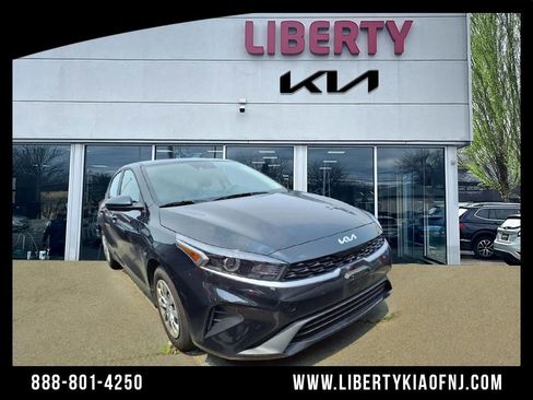 Certified 2024 Kia Forte LX image 1